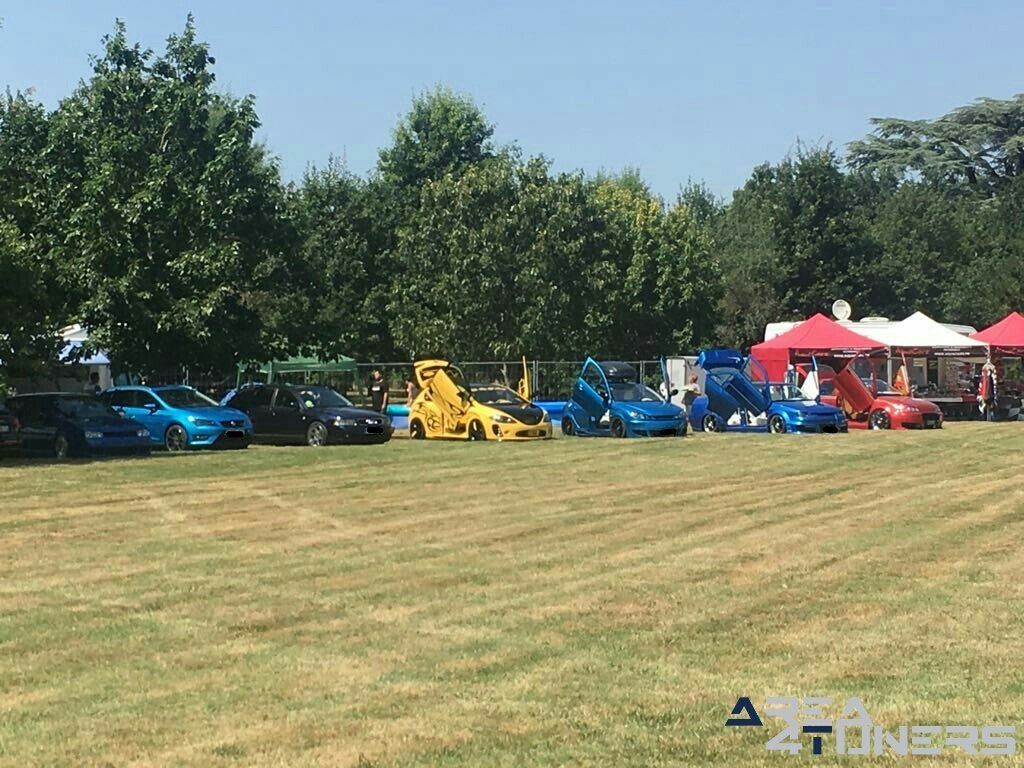 6eme Meeting Tuning Team Furious
Imagen del reportaje de la revista Tuning Area4tuners.es, de la concentración de coches Tuning del año 2018 en Aquiltane Francia