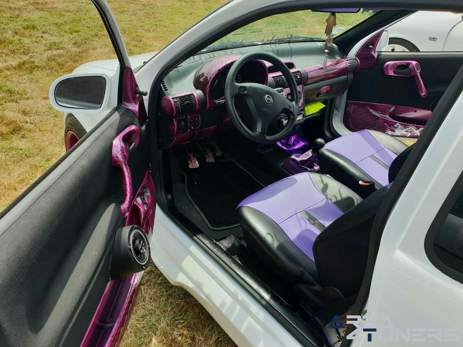 6eme Meeting Tuning Team Furious
Imagen del reportaje de la revista Tuning Area4tuners.es, de la concentración de coches Tuning del año 2018 en Aquiltane Francia