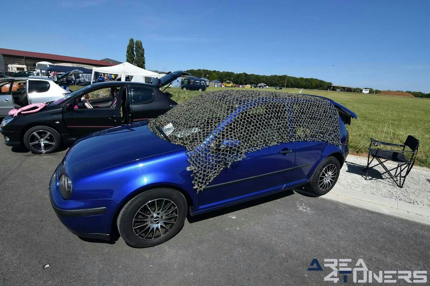 Meeting IC52 2018
Imagen del reportaje de la revista Tuning Area4tuners.es, de la concentración de coches Tuning del año 2018 en Montigny Le Vroi Francia