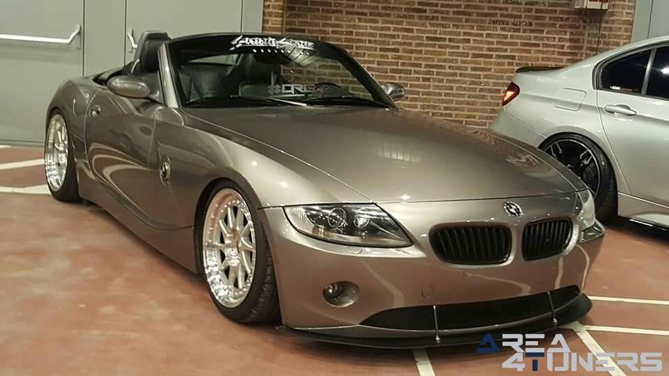 Meals On Wheels
Imagen del reportaje de la revista Tuning Area4tuners.es, de la concentración de coches Tuning del año 2018 en Deinze Bélgica