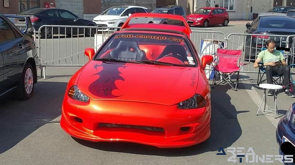 8eme Extreme Tuning Car
Imagen del reportaje de la revista Tuning Area4tuners.es, de la concentración de coches Tuning del año 2018 en Anderlues Bélgica