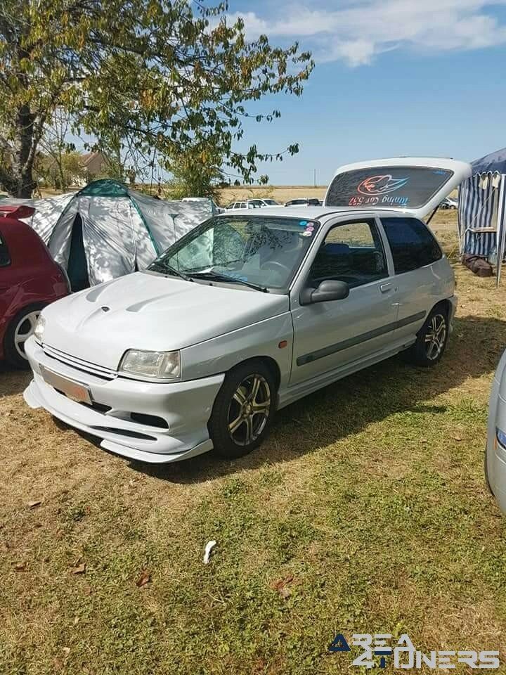 19eme Weekend Mecanique Du Centre
Imagen del reportaje de la revista Tuning Area4tuners.es, de la concentración de coches Tuning del año 2018 en Saint Maur Francia