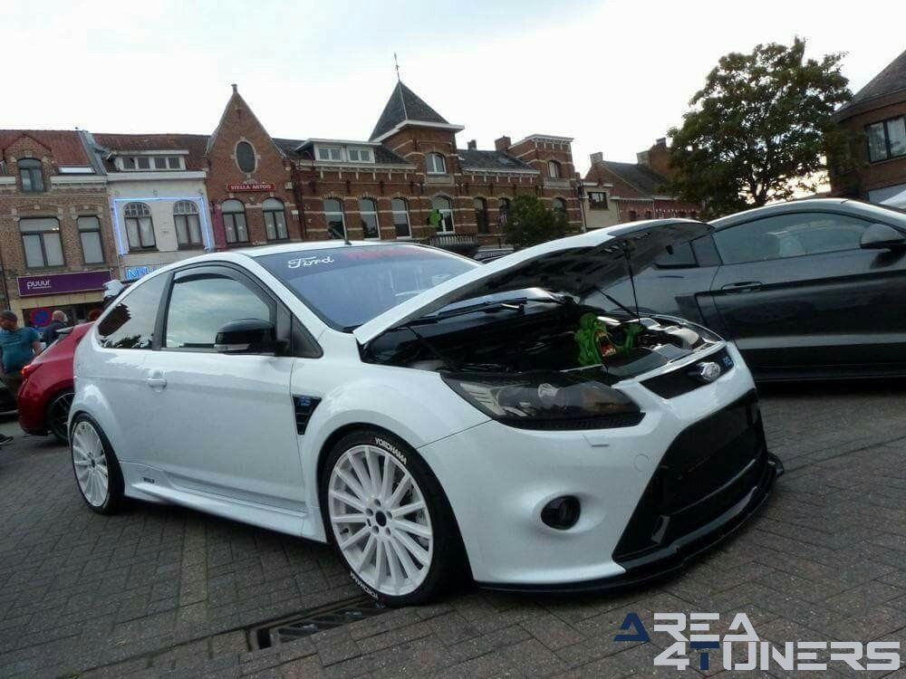 Fundays Car Night
Imagen del reportaje de la revista Tuning Area4tuners.es, de la concentración de coches Tuning del año 2018 en Aarschot Bélgica