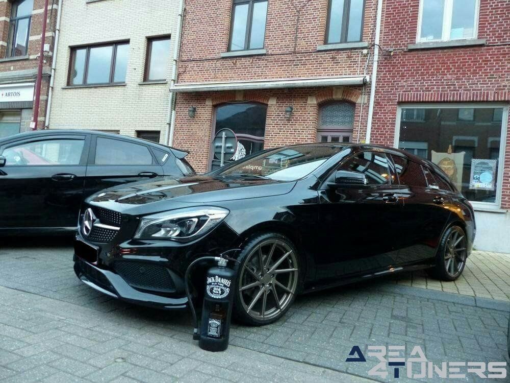 Fundays Car Night
Imagen del reportaje de la revista Tuning Area4tuners.es, de la concentración de coches Tuning del año 2018 en Aarschot Bélgica