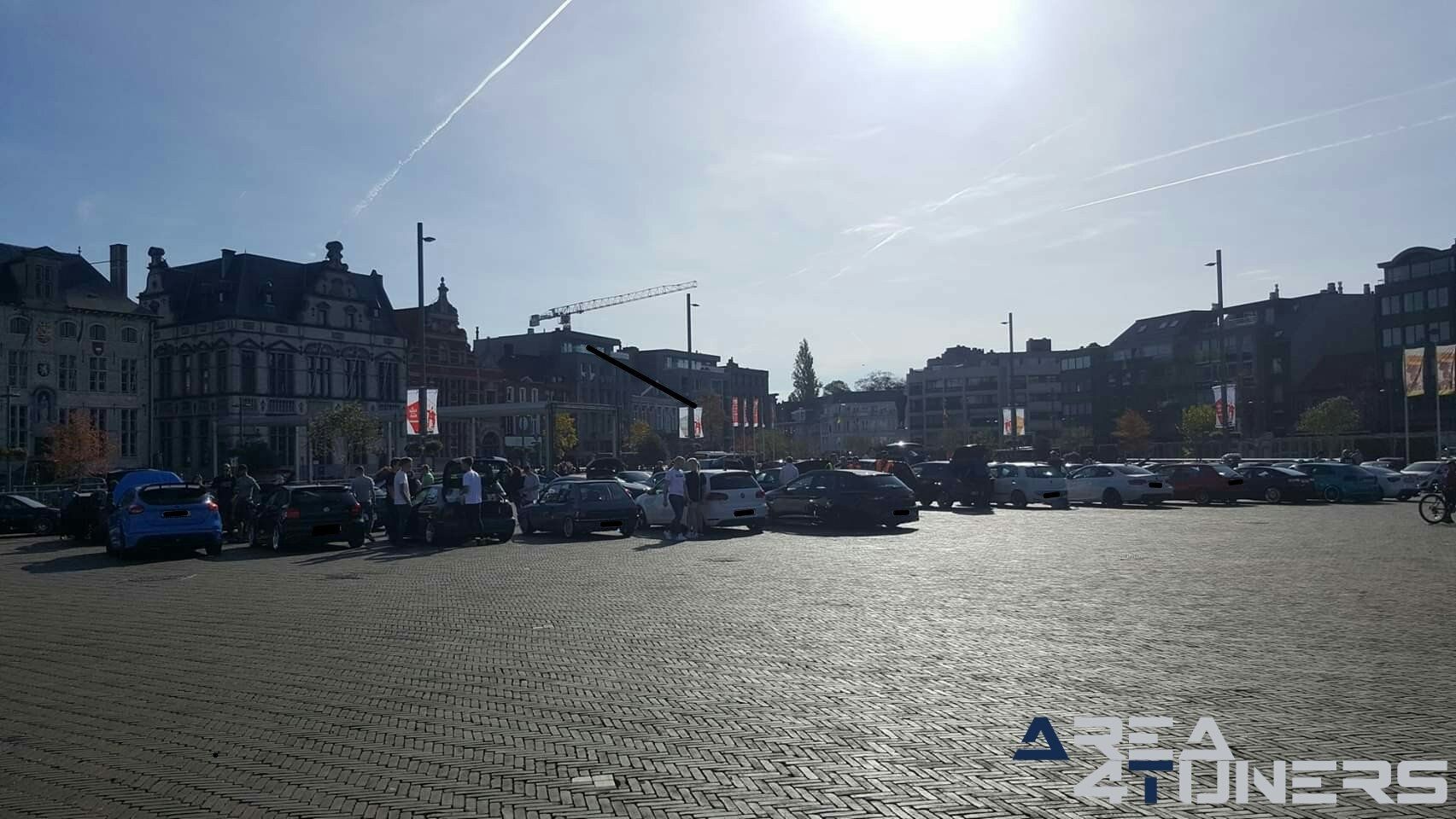 Election Day
Imagen del reportaje de la revista Tuning Area4tuners.es, de la concentración de coches Tuning del año 2018 en Saint Nikklas Bélgica