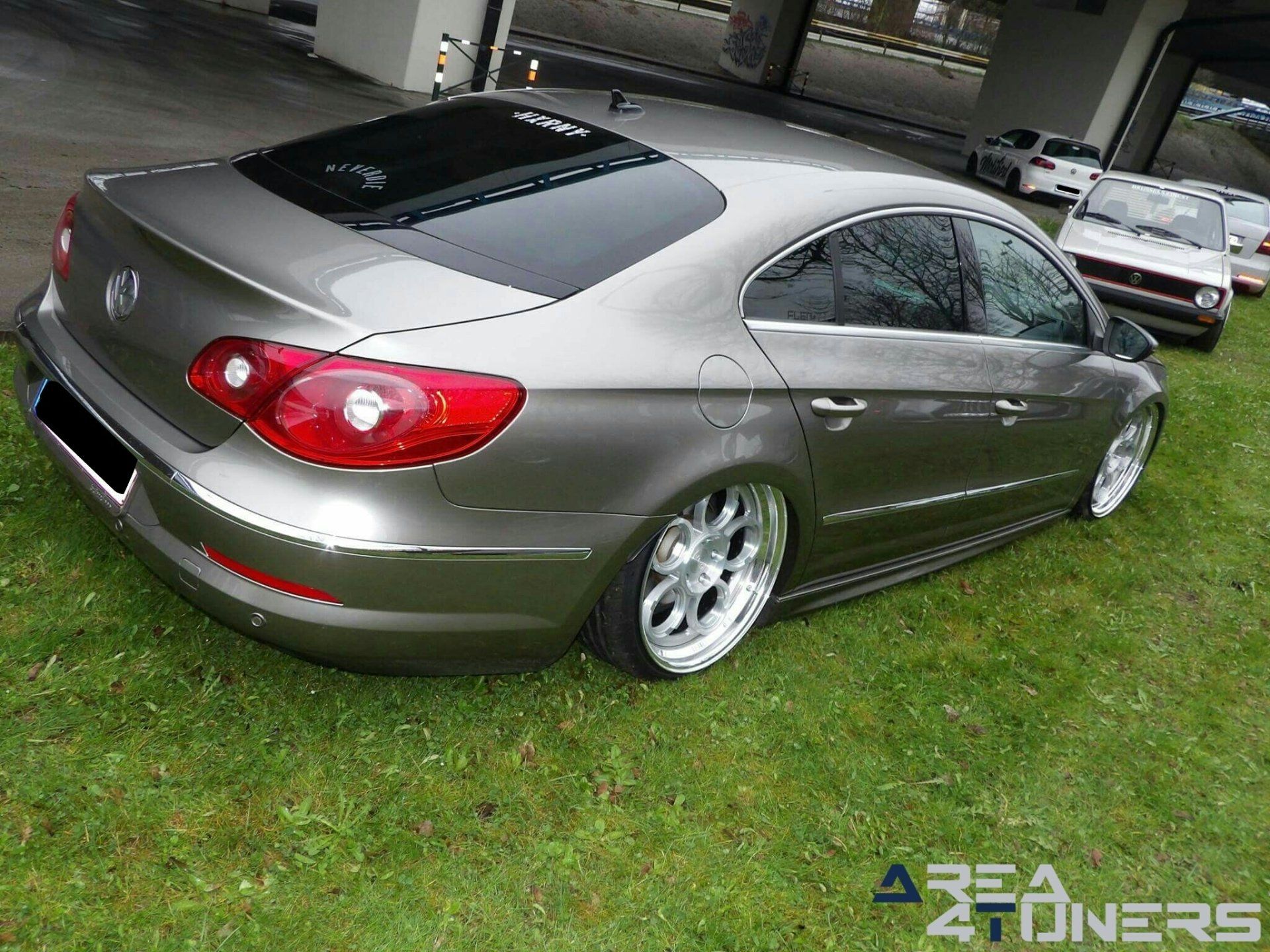 14º How Tuning Day
Imagen del reportaje de la revista Tuning Area4tuners.es, de la concentración de coches Tuning del año 2017 en Anderlecht Bélgica