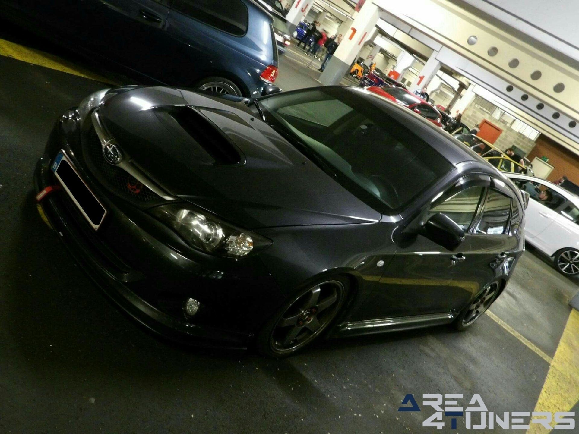 14º How Tuning Day
Imagen del reportaje de la revista Tuning Area4tuners.es, de la concentración de coches Tuning del año 2017 en Anderlecht Bélgica