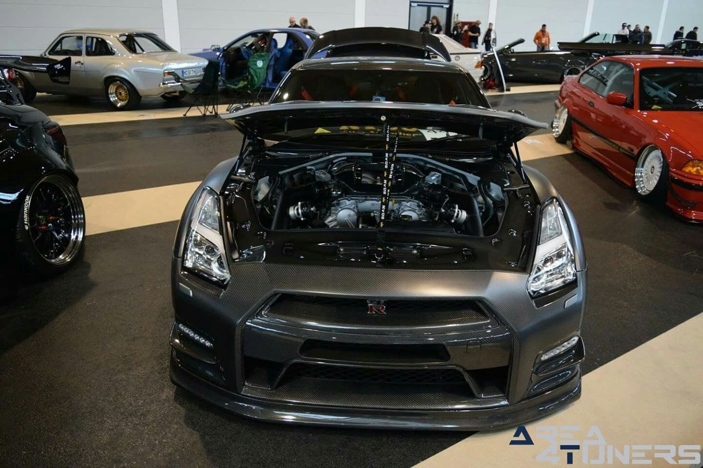 Tuning World Bodensee 2017
Imagen del reportaje de la revista Tuning Area4tuners.es, de la concentración de coches Tuning del año 2017 en Friedrichshafen Alemania