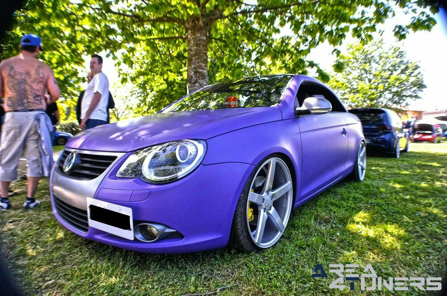 S.E.C. Tuning Show 2017
Imagen del reportaje de la revista Tuning Area4tuners.es, de la concentración de coches Tuning del año 2017 en Saint Etienne Sur Chalaronne Francia