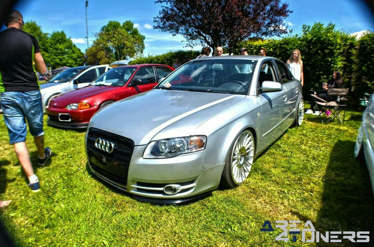 S.E.C. Tuning Show 2017
Imagen del reportaje de la revista Tuning Area4tuners.es, de la concentración de coches Tuning del año 2017 en Saint Etienne Sur Chalaronne Francia