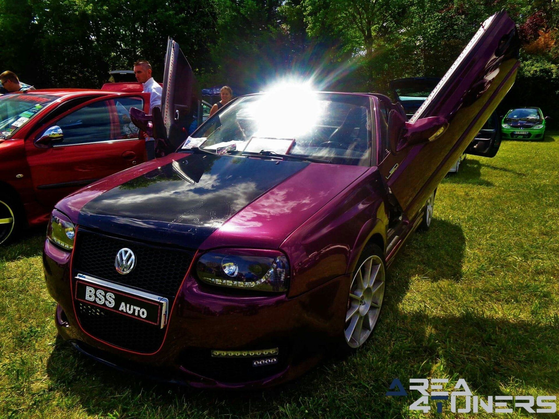 4º Street Tuning Cars 37
Imagen del reportaje de la revista Tuning Area4tuners.es, de la concentración de coches Tuning del año 2017 en Naziere De Touraine Francia