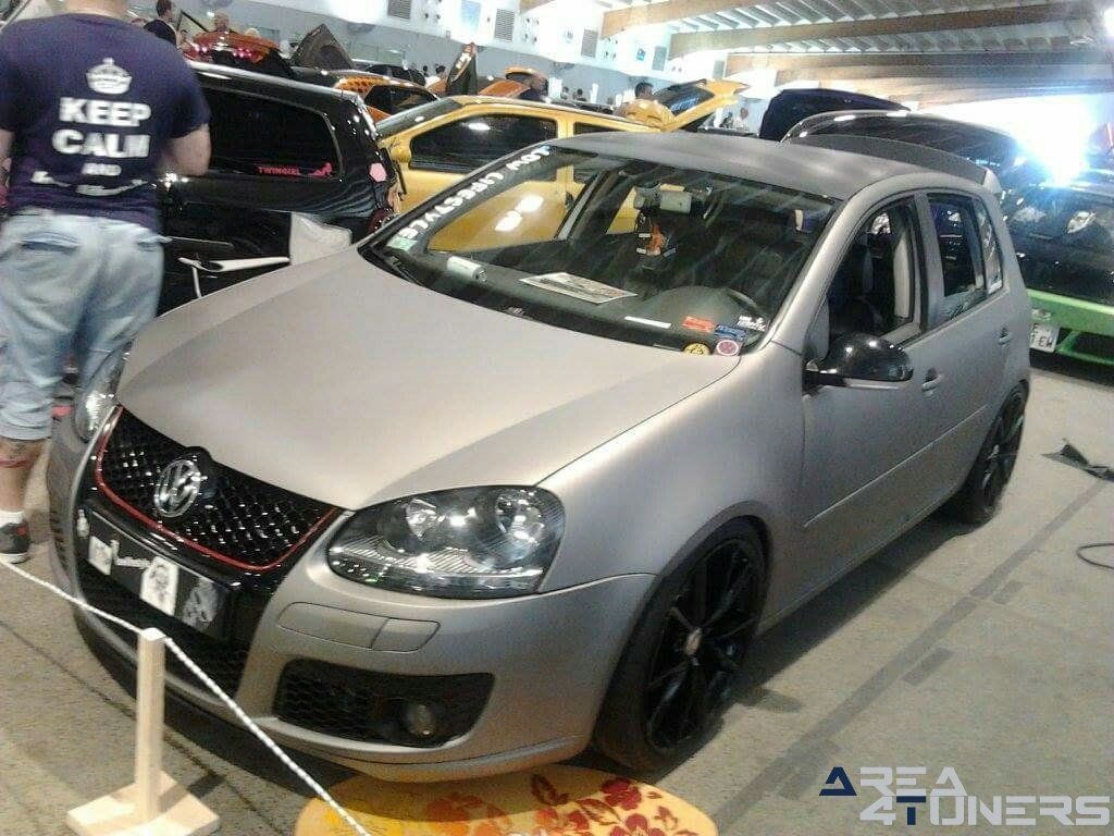 12º Internacional Amnesia Tuning Show
Imagen del reportaje de la revista Tuning Area4tuners.es, de la concentración de coches Tuning del año 2017 en Epinal Francia