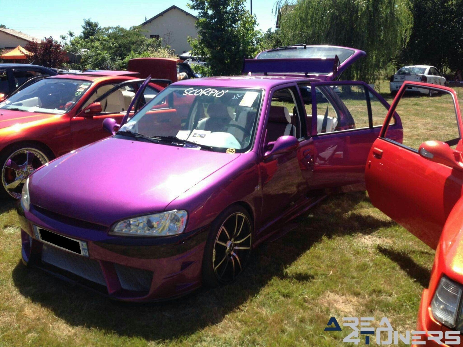 Meeting Carcares
Imagen del reportaje de la revista Tuning Area4tuners.es, de la concentración de coches Tuning del año 2017 en Carcares Francia