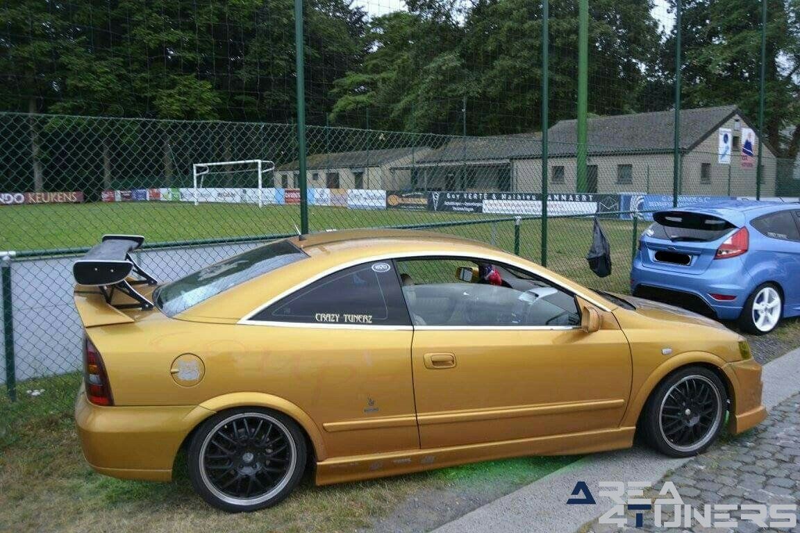 2de Night Meet 15 Malle Malehoek
Imagen del reportaje de la revista Tuning Area4tuners.es, de la concentración de coches Tuning del año 2017 en Brujas, Bélgica