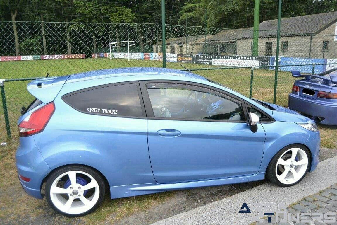 2de Night Meet 15 Malle Malehoek
Imagen del reportaje de la revista Tuning Area4tuners.es, de la concentración de coches Tuning del año 2017 en Brujas, Bélgica