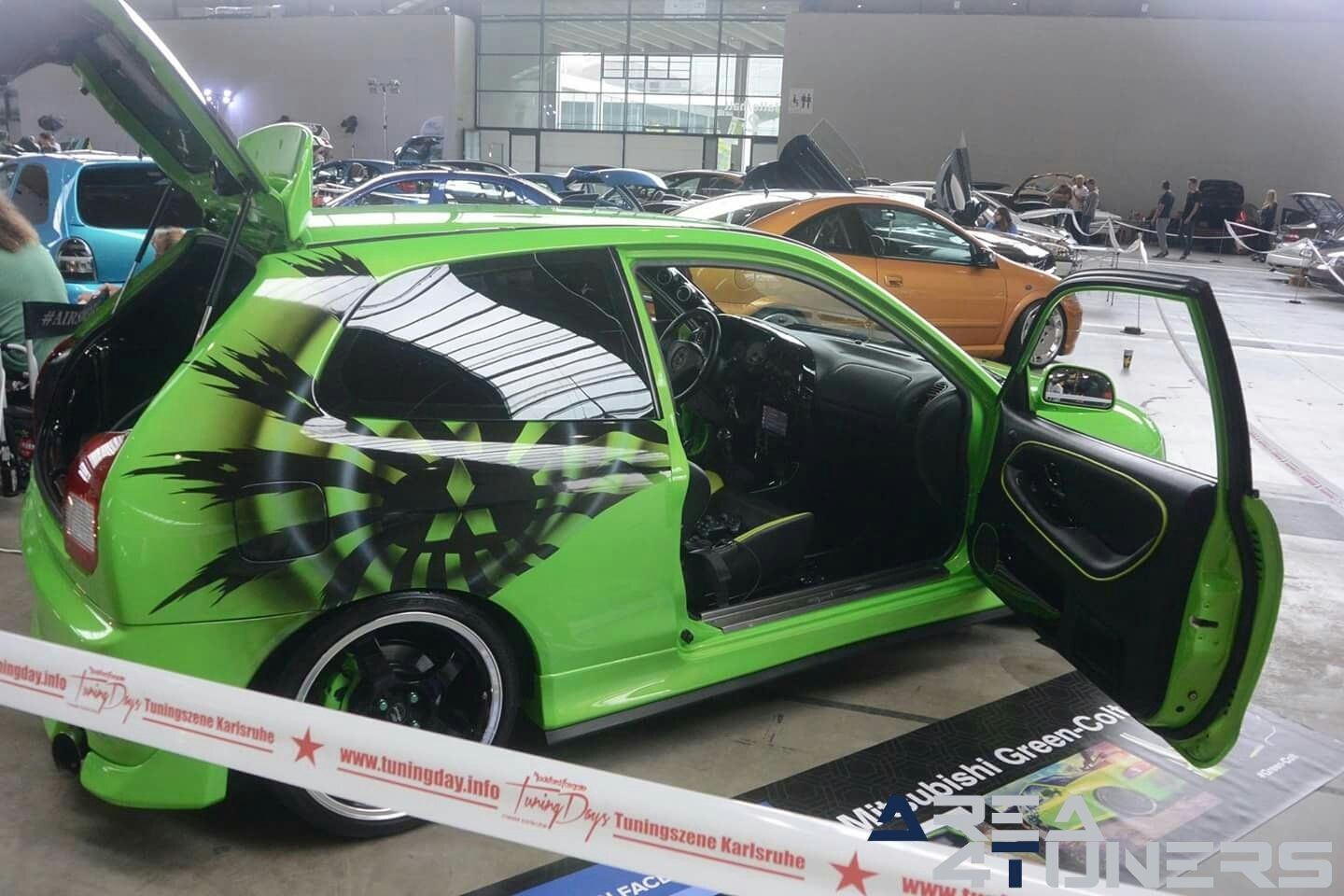 Rockford Fosgate Tuning Days 2k17
Imagen del reportaje de la revista Tuning Area4tuners.es, de la concentración de coches Tuning del año 2017 en Daxladen Alemania
