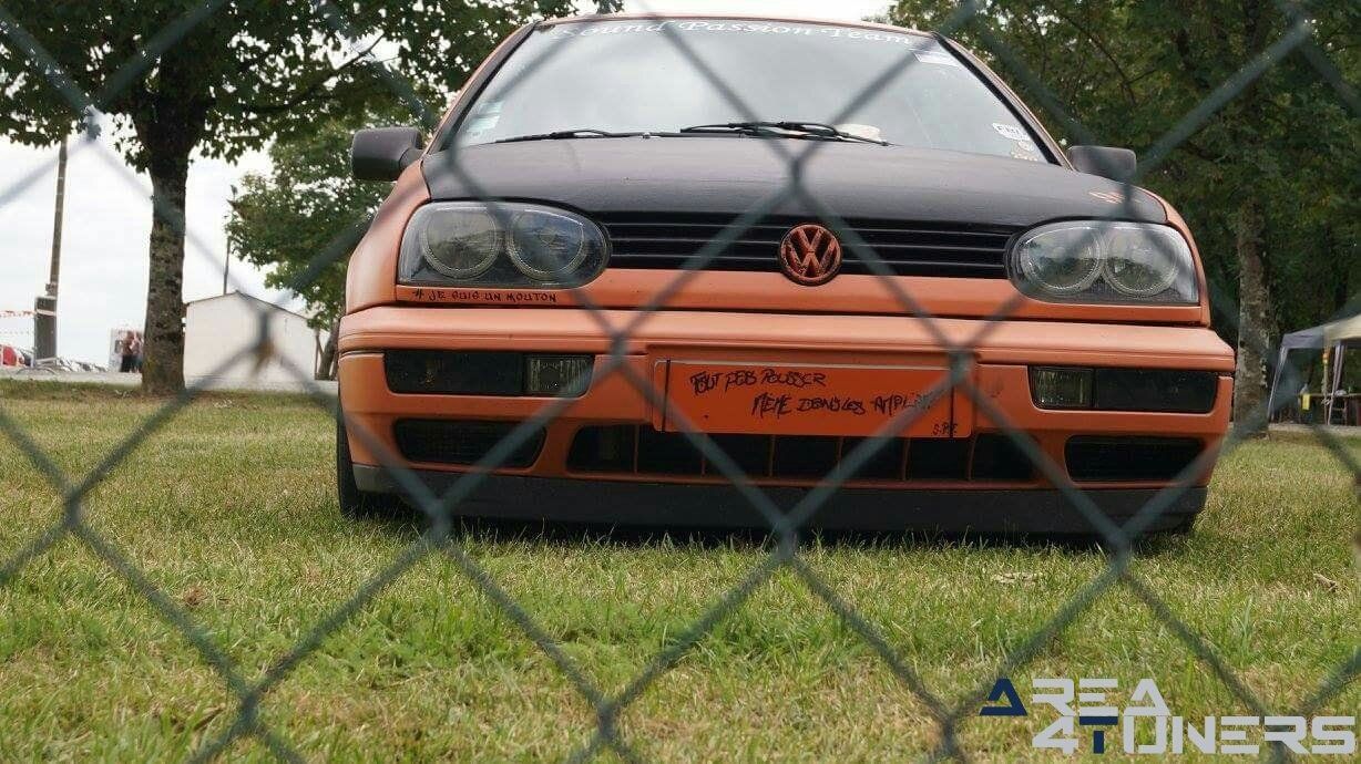 Sound Passion Team Episode 4
Imagen del reportaje de la revista Tuning Area4tuners.es, de la concentración de coches Tuning del año 2017 en Saint Maigrin Francia