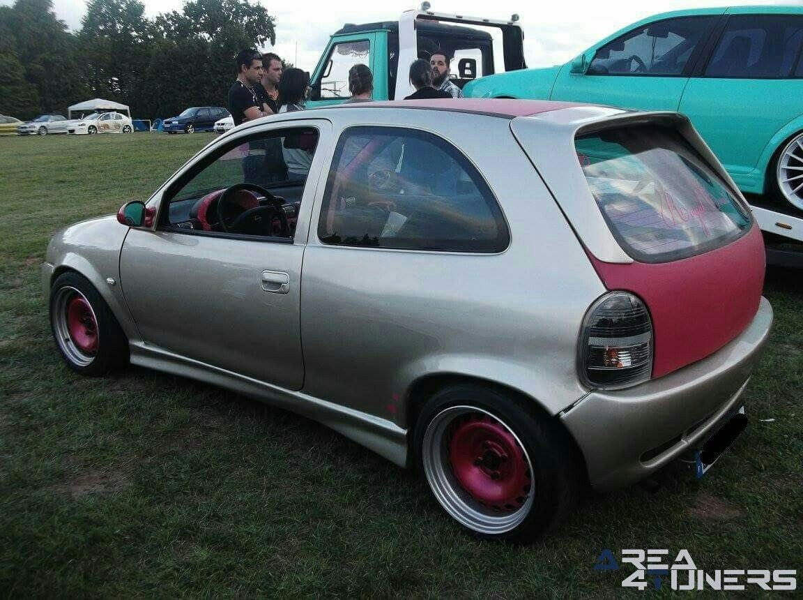 3er Meeting Anarchy Team
Imagen del reportaje de la revista Tuning Area4tuners.es, de la concentración de coches Tuning del año 2017 en Isbergues Francia