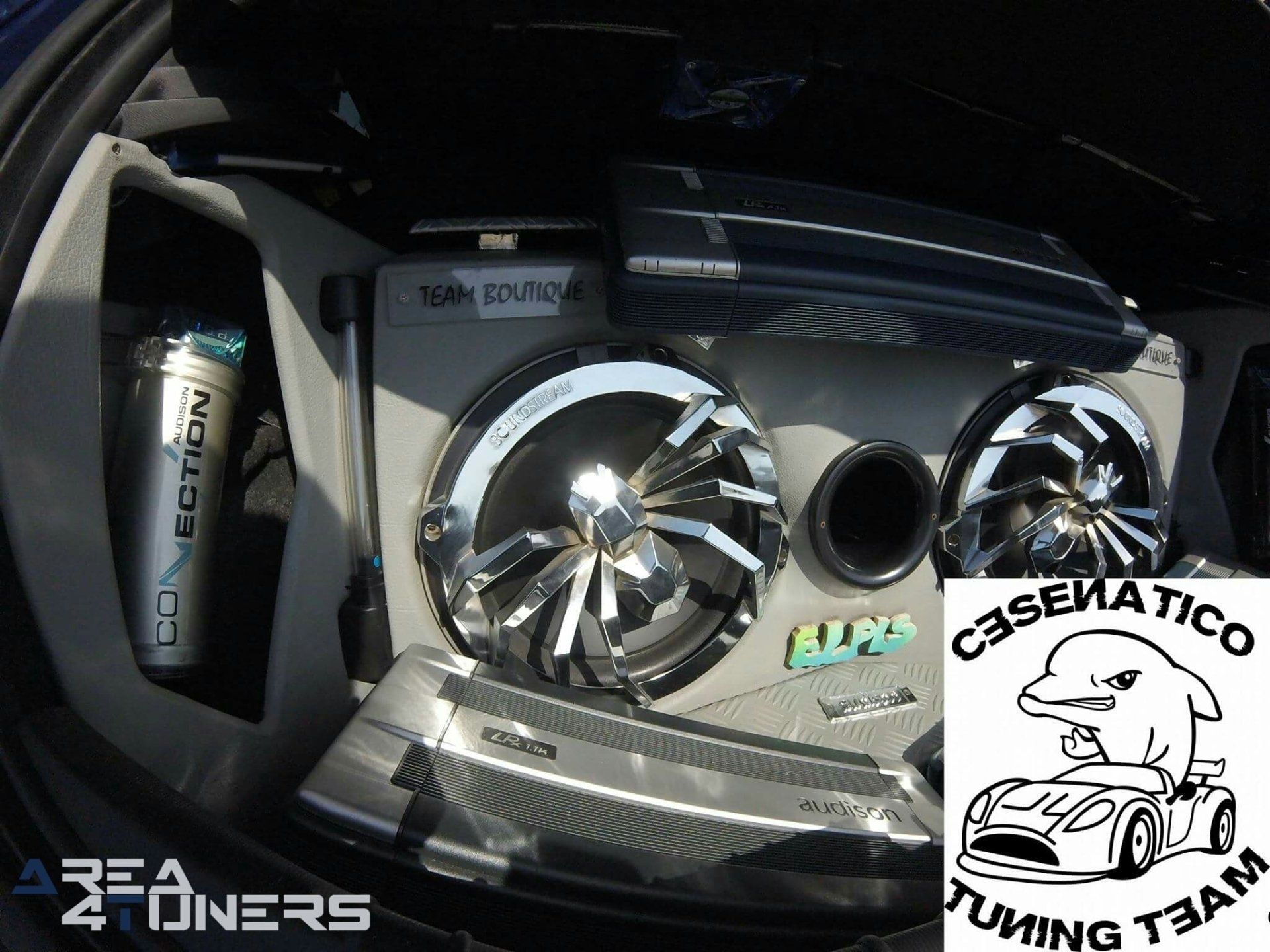 3er Cesenatico Tuning Day
Imagen del reportaje de la revista Tuning Area4tuners.es, de la concentración de coches Tuning del año 2017 en Cesenatico Italia