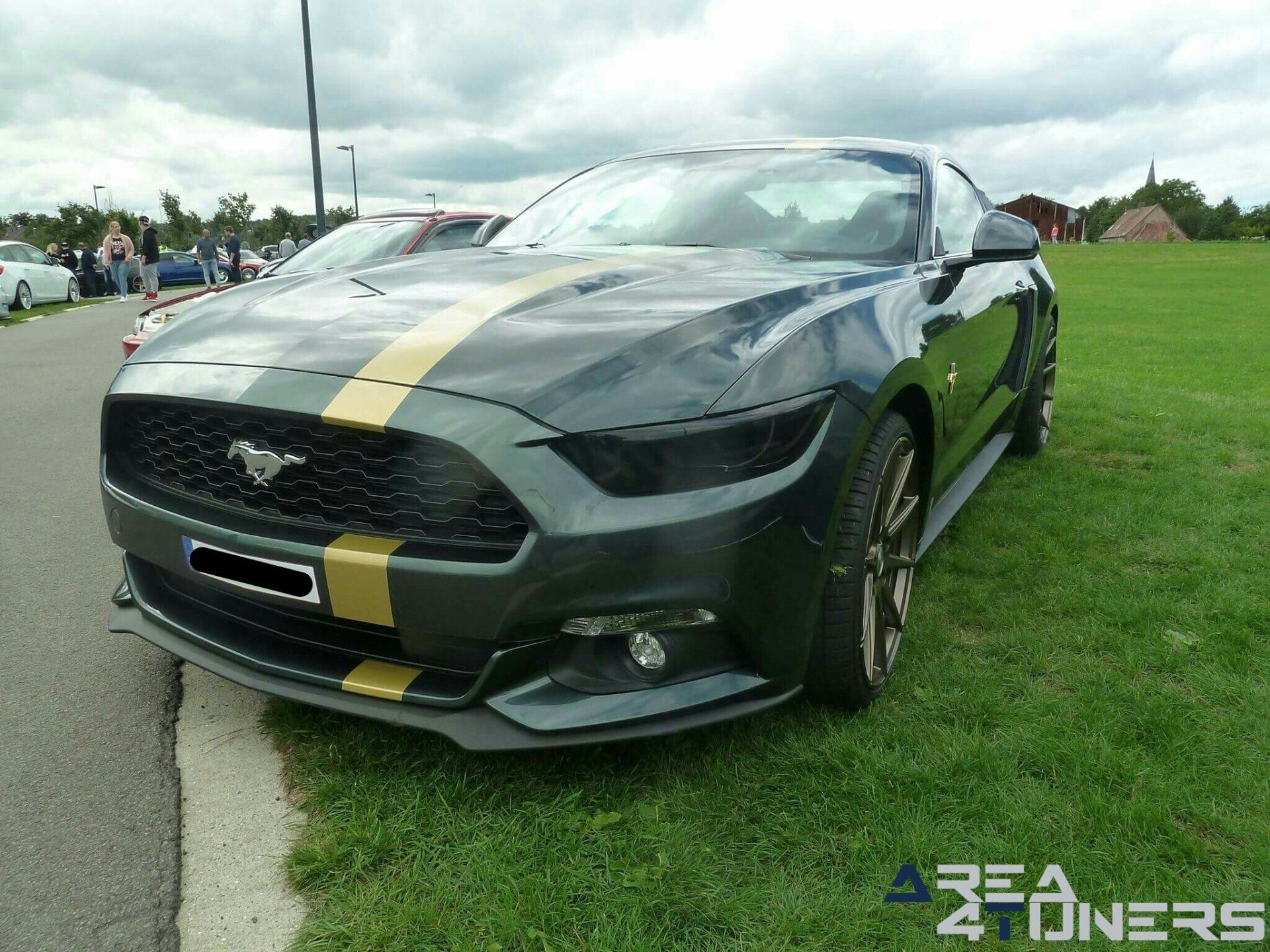 Meeting Lazy Sunday 2k17
Imagen del reportaje de la revista Tuning Area4tuners.es, de la concentración de coches Tuning del año 2017 en Jabbeke Bélgica