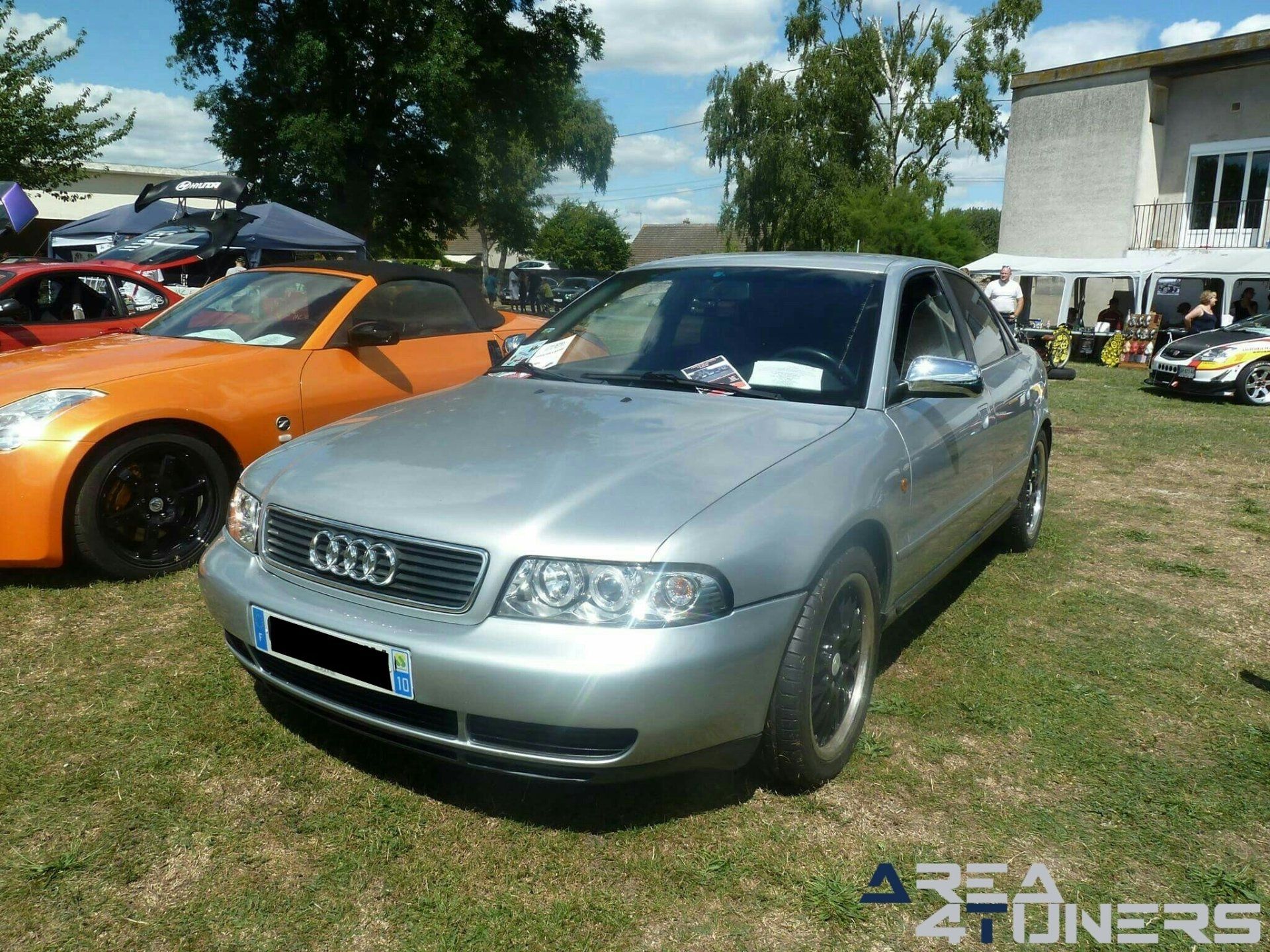 L'Arena Festival Show 17
Imagen del reportaje de la revista Tuning Area4tuners.es, de la concentración de coches Tuning del año 2017 en Mont Notre Dame Francia