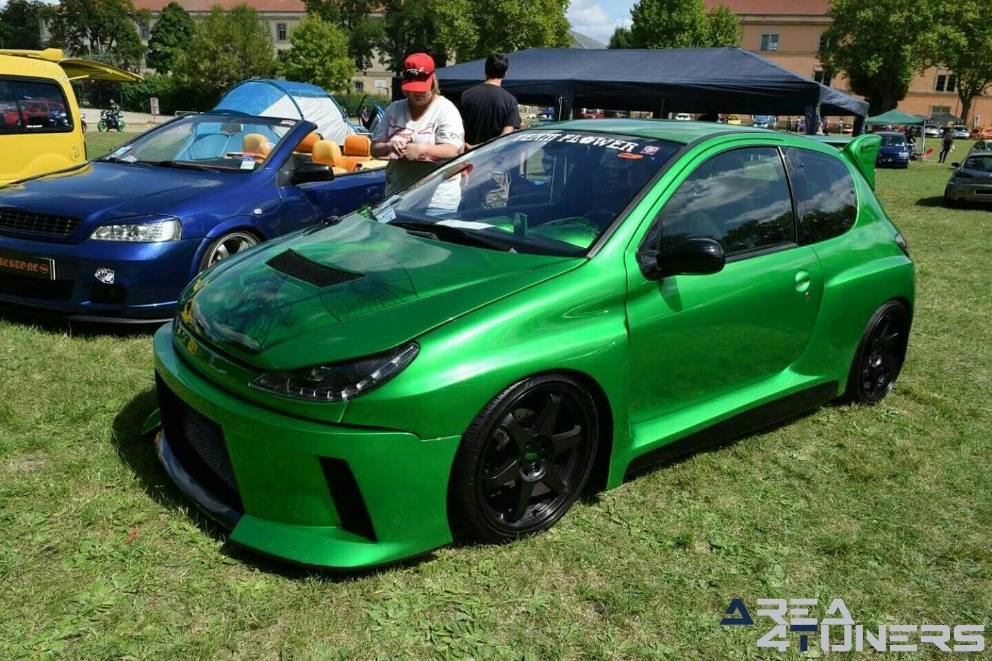 Irresistible Car 2
Imagen del reportaje de la revista Tuning Area4tuners.es, de la concentración de coches Tuning del año 2017 en Langres Francia