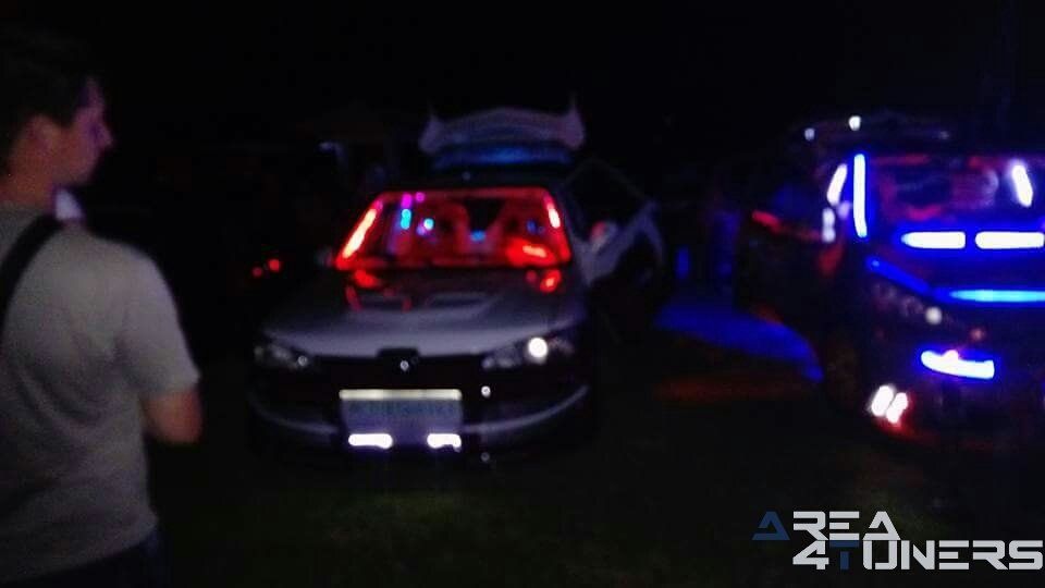 Meeting Tuning Tantpassion
Imagen del reportaje de la revista Tuning Area4tuners.es, de la concentración de coches Tuning del año 2017 en Louviers Francia