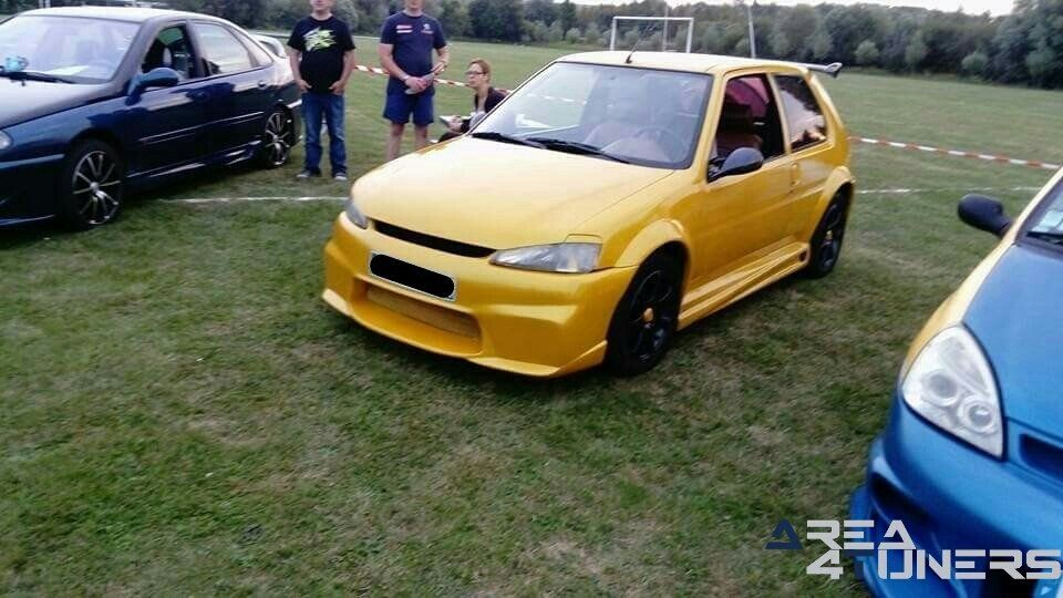 Meeting Tuning Tantpassion
Imagen del reportaje de la revista Tuning Area4tuners.es, de la concentración de coches Tuning del año 2017 en Louviers Francia