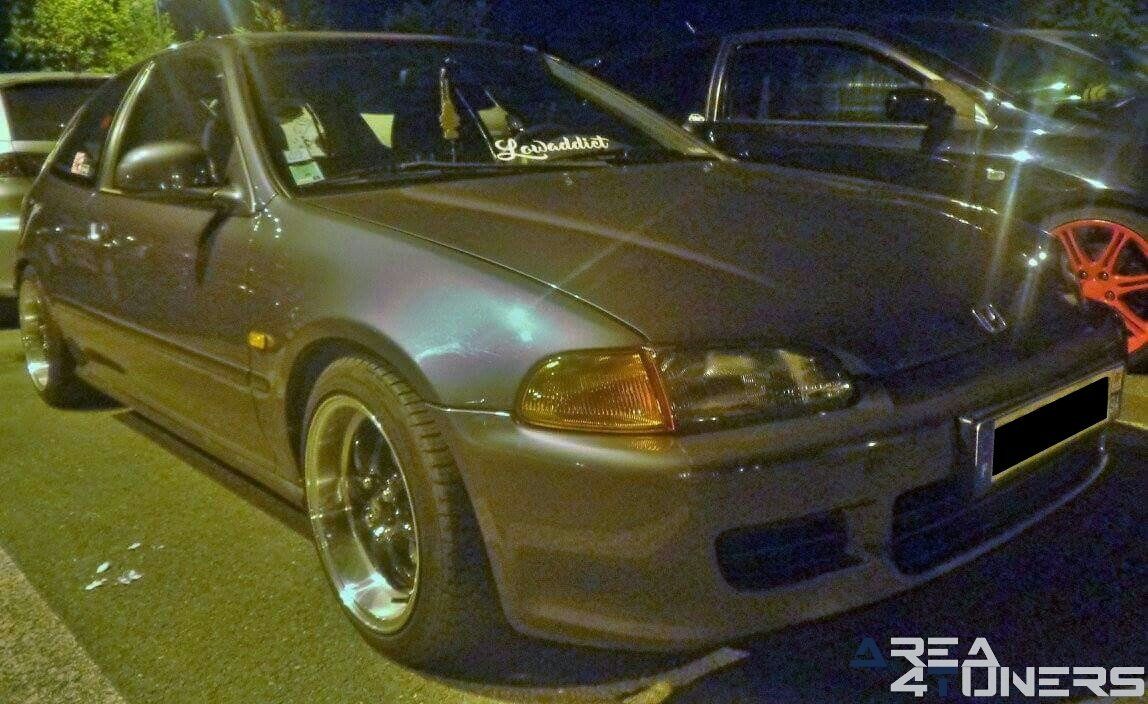 Rencard Du Monster Crew
Imagen del reportaje de la revista Tuning Area4tuners.es, de la concentración de coches Tuning del año 2017 en Cesson Francia