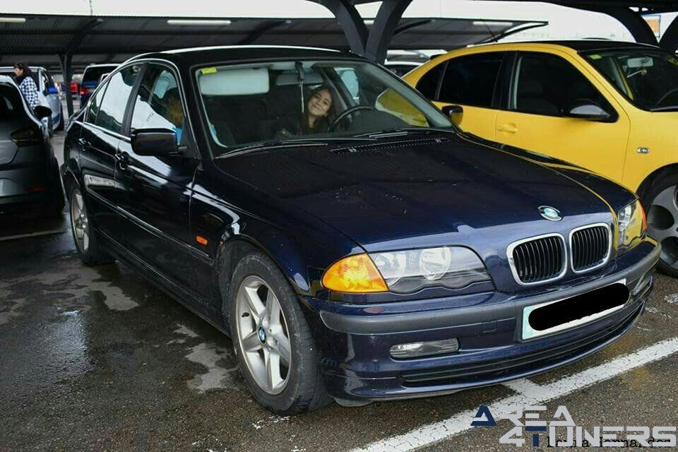 1ª Kdd Vip Tuning Club
Imagen del reportaje revista Tuning Area4tuners.es, concentración de coches Tuning del año 2017 en Tarragona, España