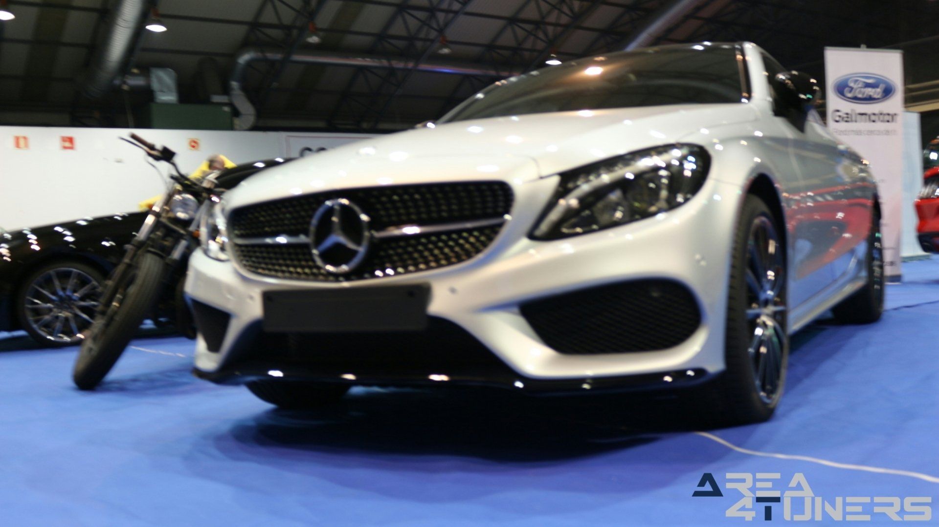 11º Galiexpo Motor Show
Imagen del reportaje revista Tuning Area4tuners.es, concentración de coches Tuning del año 2017 en Vigo, Pontevedra, España