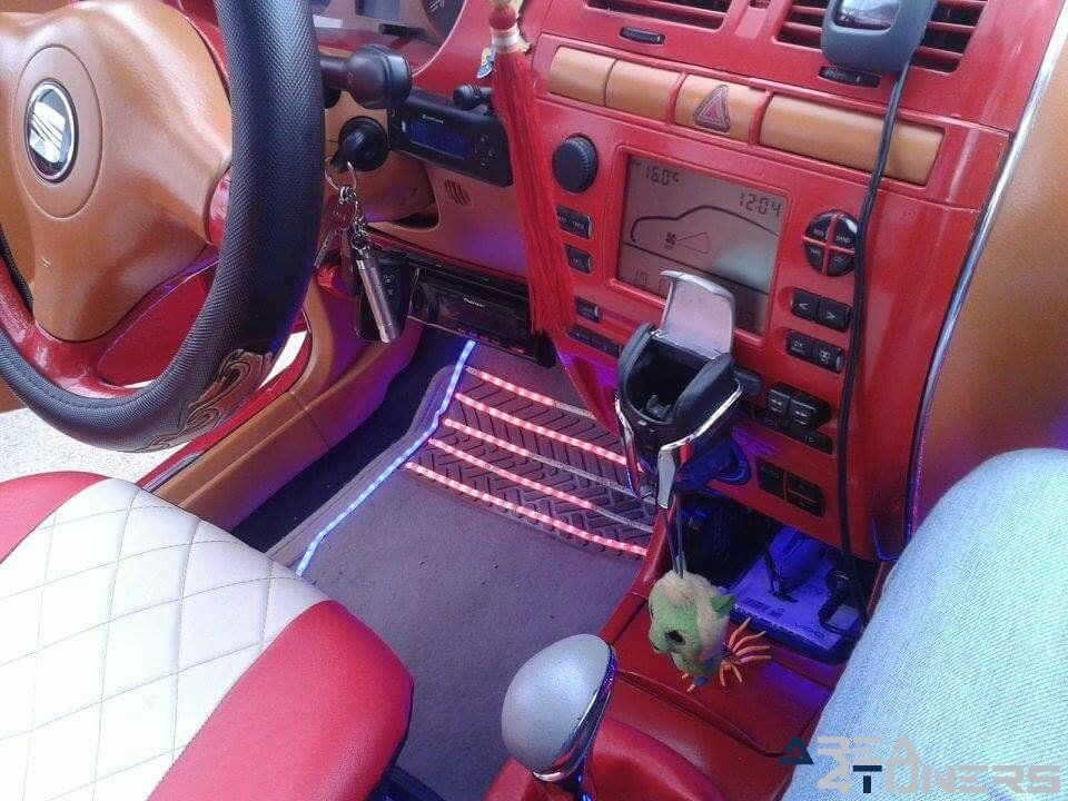 2ª Concentración Multimarca Roldán
Imagen del reportaje revista Tuning Area4tuners.es, concentración de coches Tuning del año 2017 en Roldán, Murcia, España