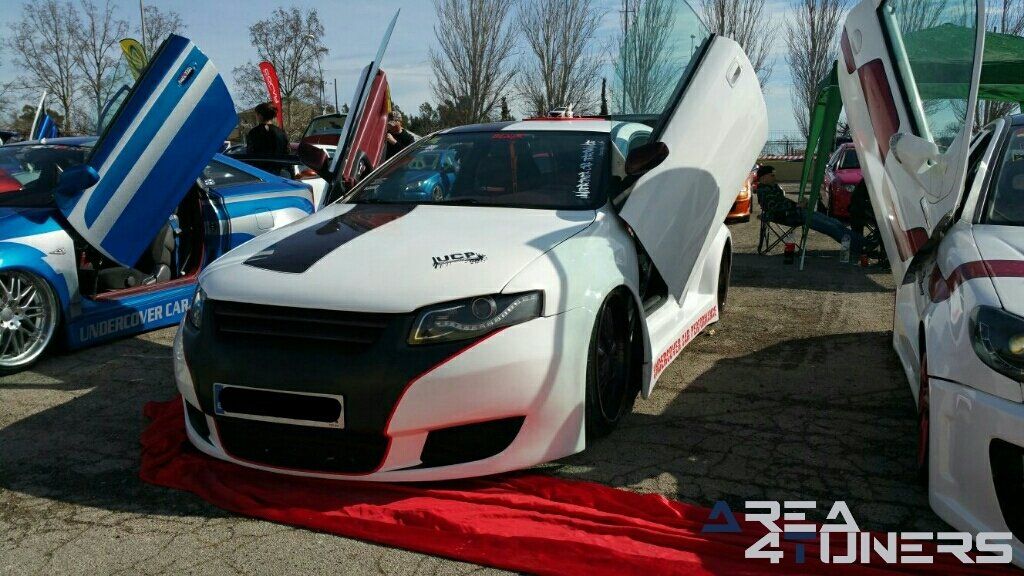 5º Motor Show Amposta
Imagen del reportaje revista Tuning Area4tuners.es, concentración de coches Tuning del año 2017 en Amposta, Tarragona, España
