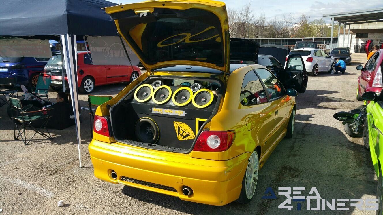 5º Motor Show Amposta
Imagen del reportaje revista Tuning Area4tuners.es, concentración de coches Tuning del año 2017 en Amposta, Tarragona, España