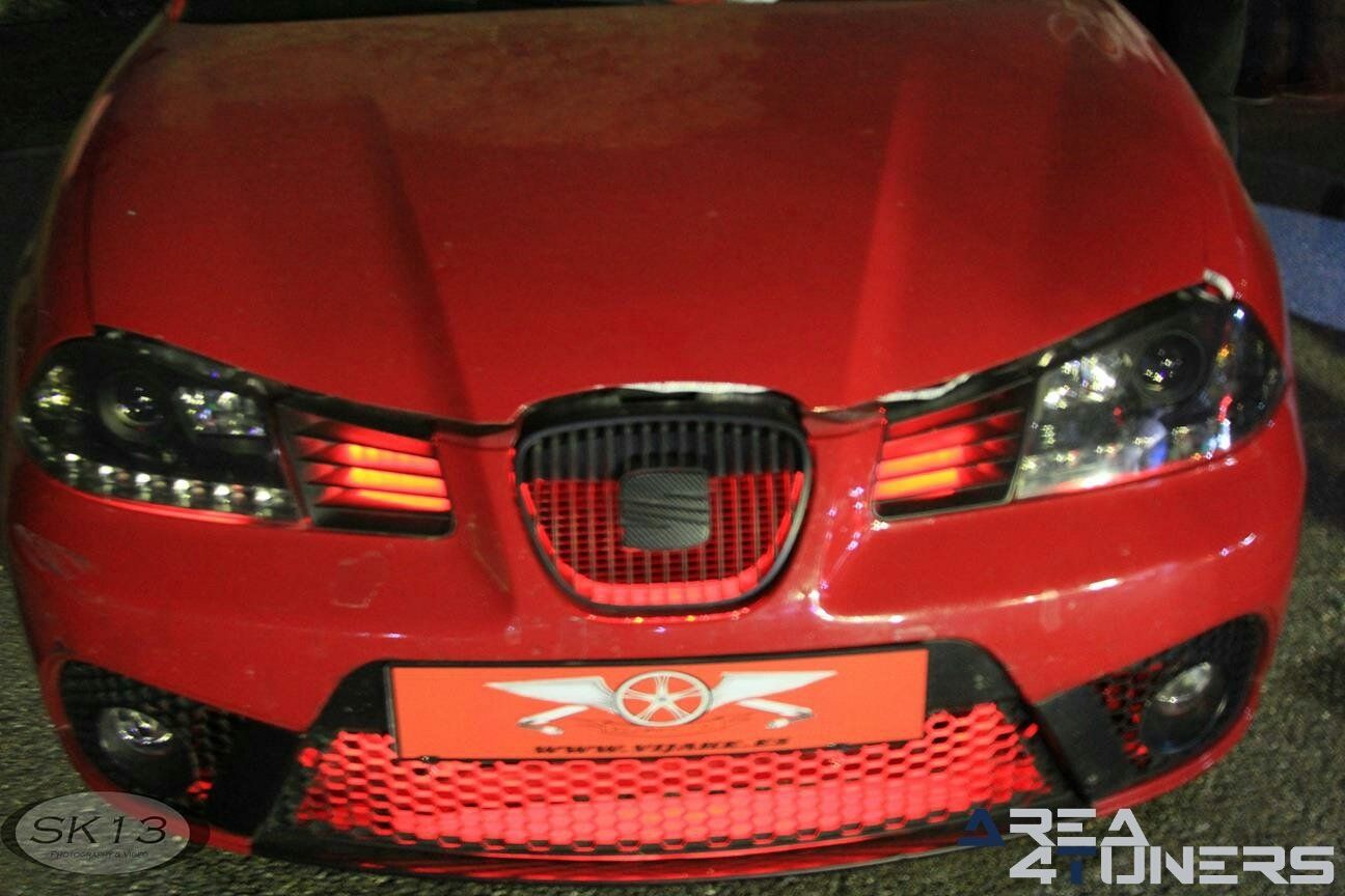 9ª Concentración Tuning Azuaga
Imagen del reportaje revista Tuning Area4tuners.es, concentración de coches Tuning del año 2017 en Azuaga, Badajoz, España