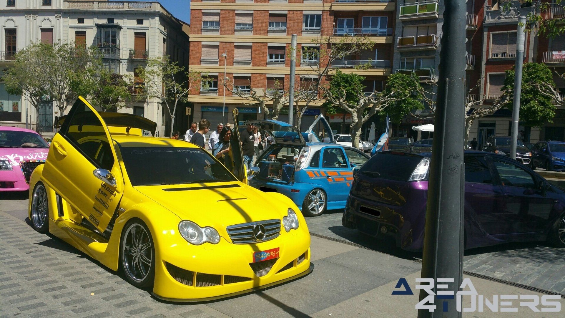 Expotuning Santo Toribio
Imagen del reportaje revista Tuning Area4tuners.es, concentración de coches Tuning del año 2017 en Astorga, León, España