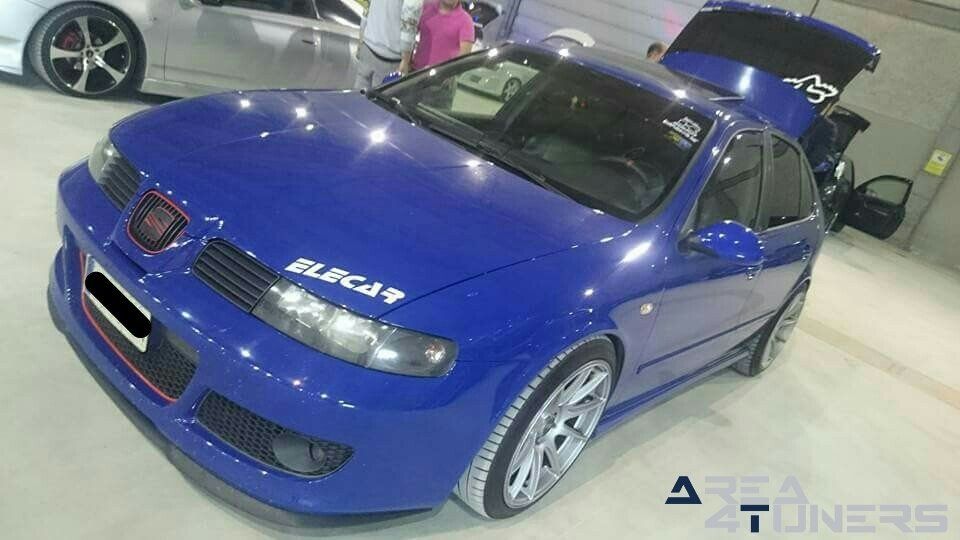 9ª Concentración Tuning Cidade Lugo
Imagen del reportaje revista Tuning Area4tuners.es, concentración de coches Tuning del año 2017 en Lugo capital, España