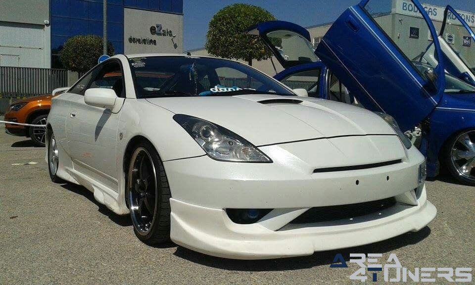 6º Motor Show Villa De Petrer
Imagen del reportaje revista Tuning Area4tuners.es, concentración de coches Tuning del año 2017 en Petrer, Alicante, España