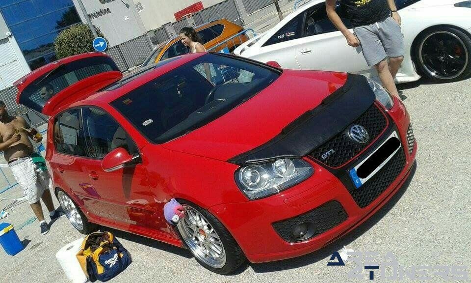 6º Motor Show Villa De Petrer
Imagen del reportaje revista Tuning Area4tuners.es, concentración de coches Tuning del año 2017 en Petrer, Alicante, España