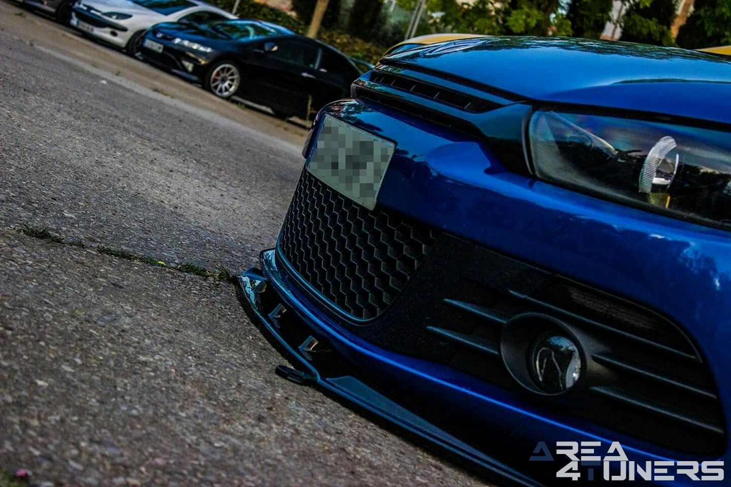 1er Sunset Motor Show
Imagen del reportaje revista Tuning Area4tuners.es, concentración de coches Tuning del año 2017 en serranillos Del Valle, Madrid, España