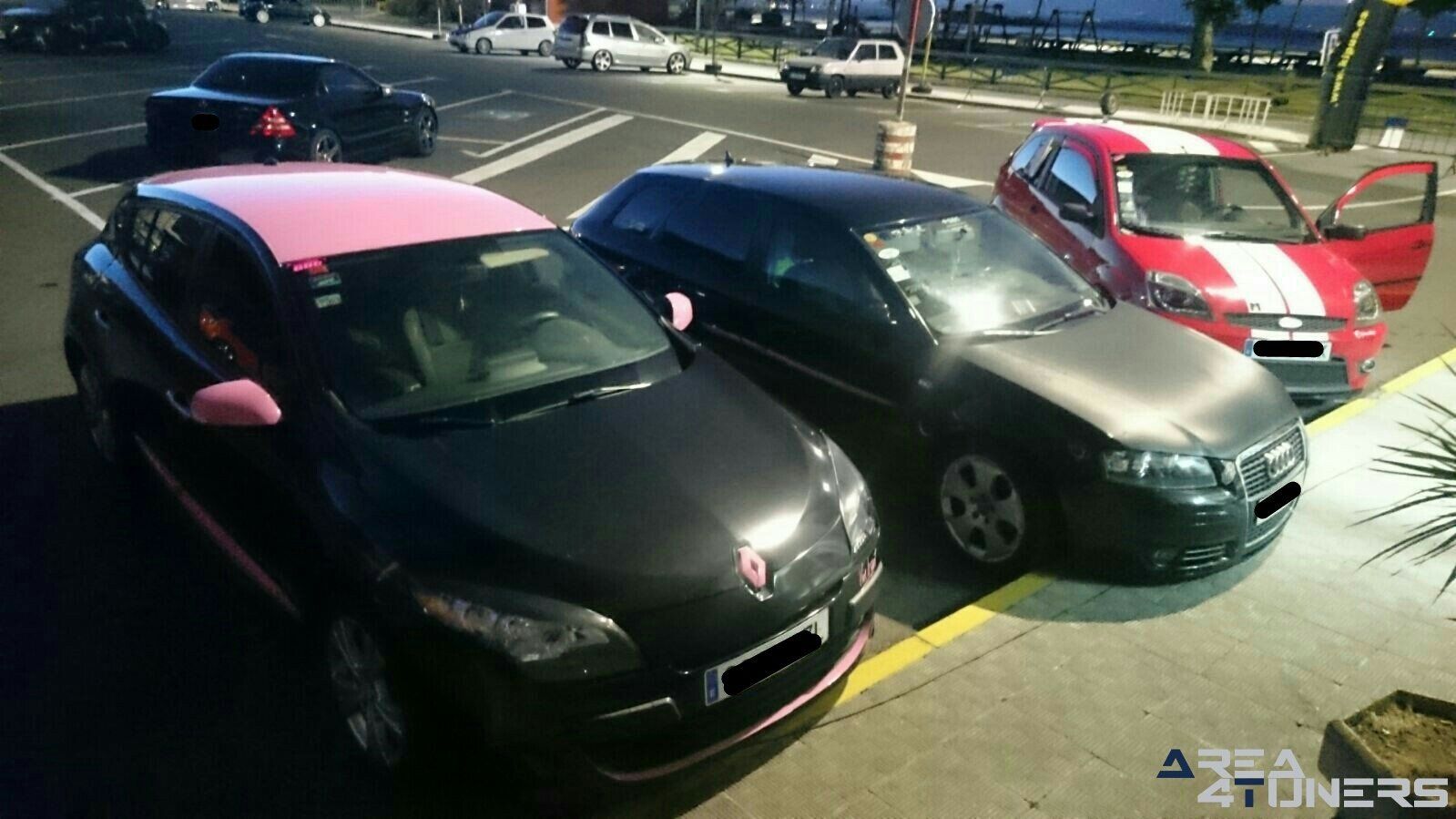 8ª Concentración Tuning Santa Uxía De Riveira
Imagen del reportaje revista Tuning Area4tuners.es, concentración de coches Tuning del año 2017 en Santa Uxia De La Riveira, La Coruña, España