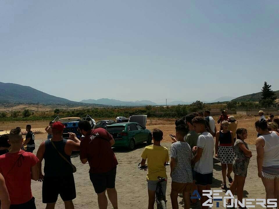 1ª Concentración Tuning Torrealqueria
Imagen del reportaje revista Tuning Area4tuners.es, concentración de coches Tuning del año 2017 en Torrealqueria, Málaga, España