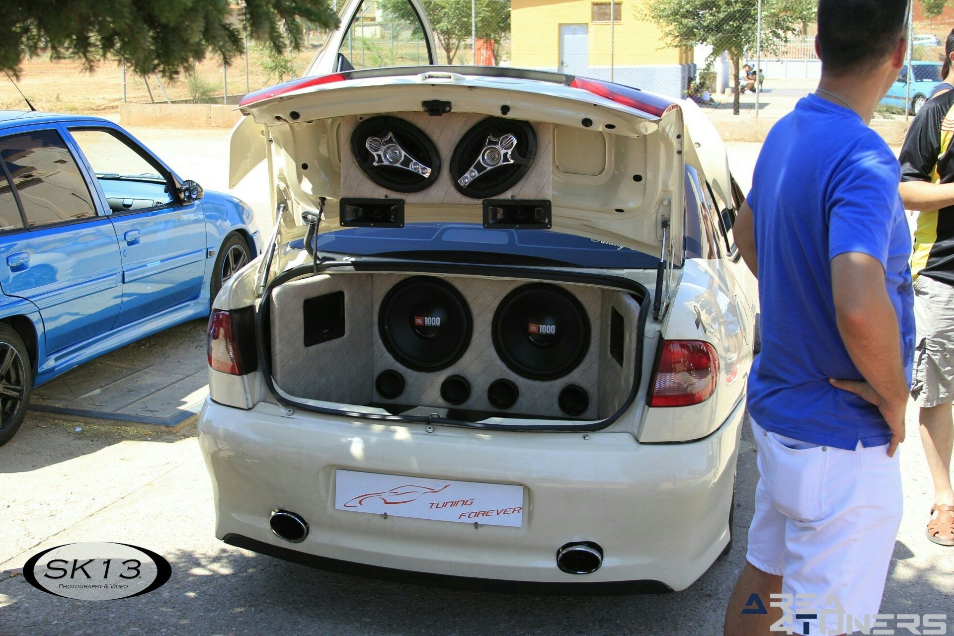 3ª Concentración Tuning Los Quemagasolina
Imagen del reportaje revista Tuning Area4tuners.es, concentración de coches Tuning del año 2017 en Los Navalmorales, Toledo, España