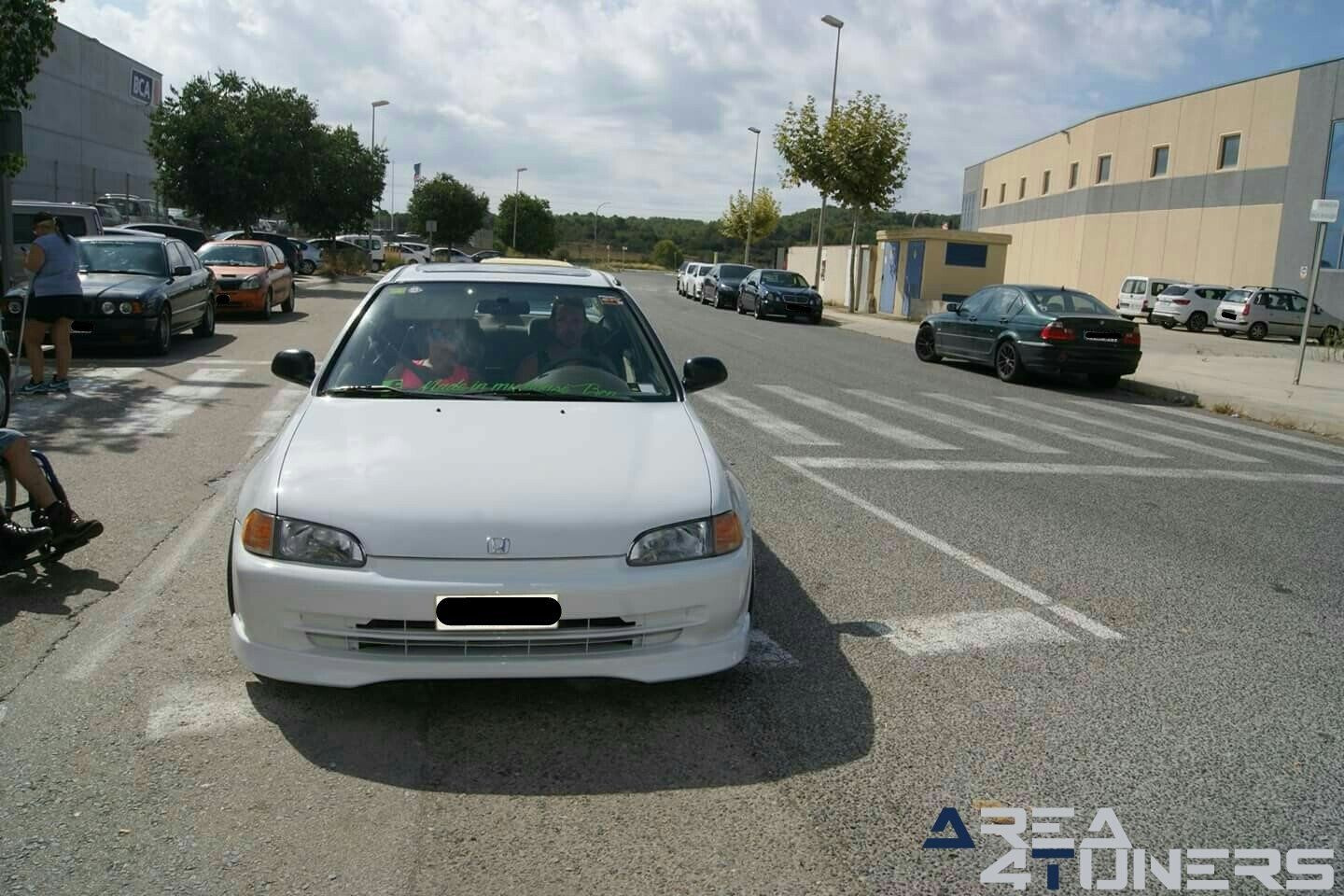 1er Bellvei Tuning Car Show
Imagen del reportaje revista Tuning Area4tuners.es, concentración de coches Tuning del año 2017 en Bellvei, Tarragona, España