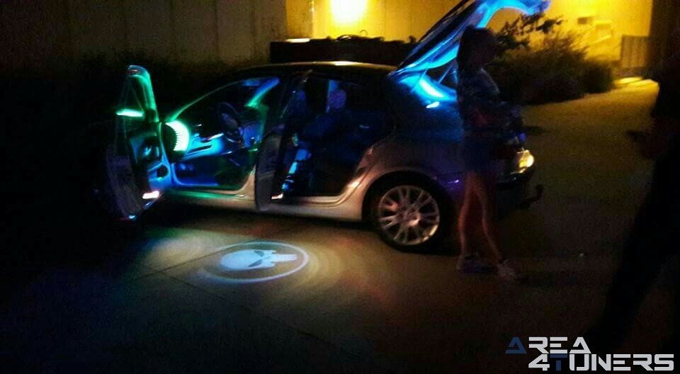 1er Bellvei Tuning Car Show
Imagen del reportaje revista Tuning Area4tuners.es, concentración de coches Tuning del año 2017 en Bellvei, Tarragona, España