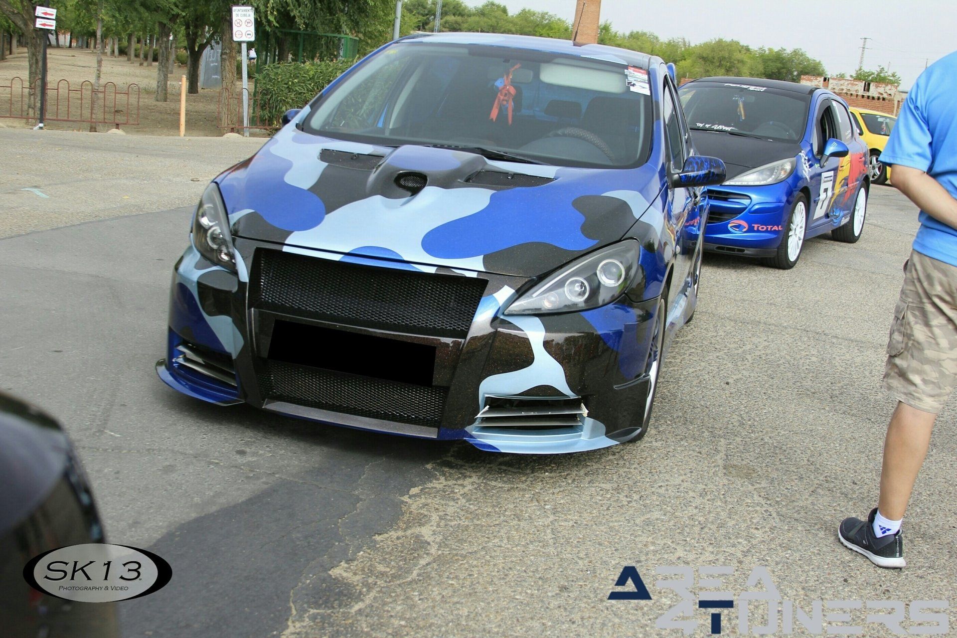 3a Concentración Tuning Dark Side
Imagen del reportaje revista Tuning Area4tuners.es, concentración de coches Tuning del año 2017 en Cobeja, Toledo, España