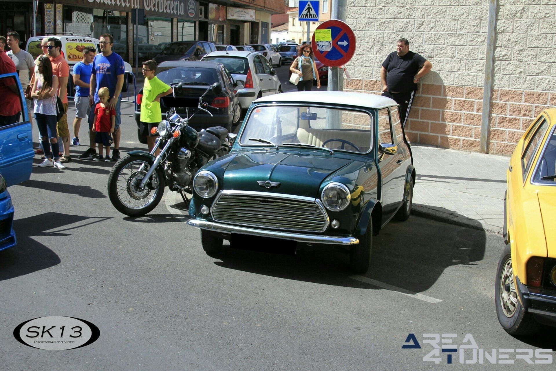 4ª Kdd Asociación Vecinal Puerta De Arcos
Imagen del reportaje revista Tuning Area4tuners.es, concentración de coches Tuning del año 2017 en Talavera Reina, Toledo, España
