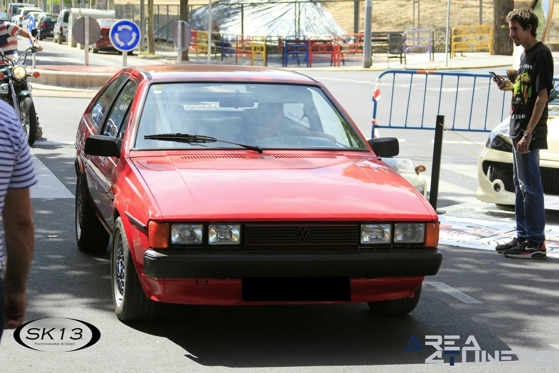 4ª Kdd Asociación Vecinal Puerta De Arcos
Imagen del reportaje revista Tuning Area4tuners.es, concentración de coches Tuning del año 2017 en Talavera Reina, Toledo, España