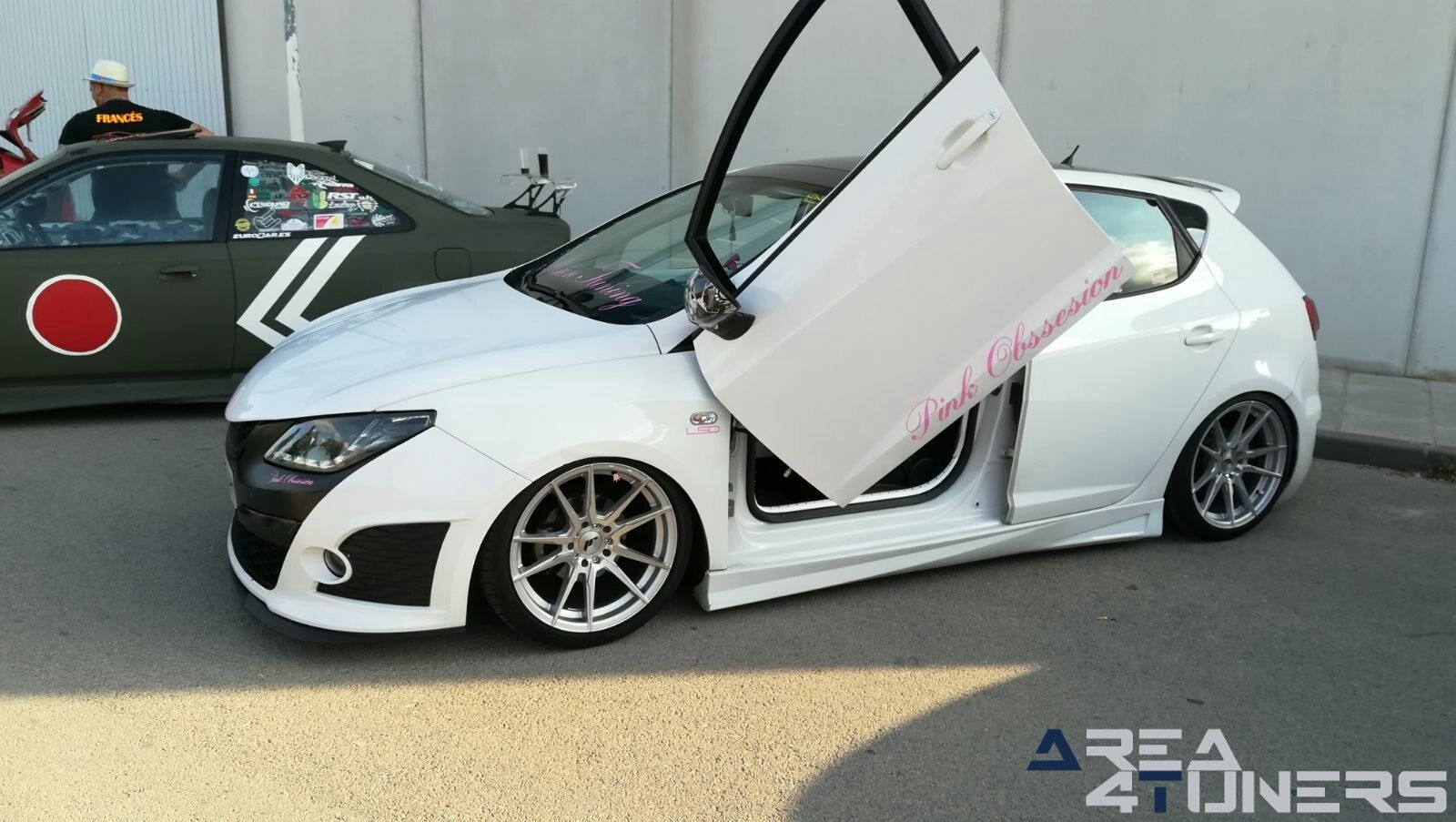 2º Expo Tuning Show Barina
Imagen del reportaje revista Tuning Area4tuners.es, concentración de coches Tuning del año 2017 en Barina, Murcia, España