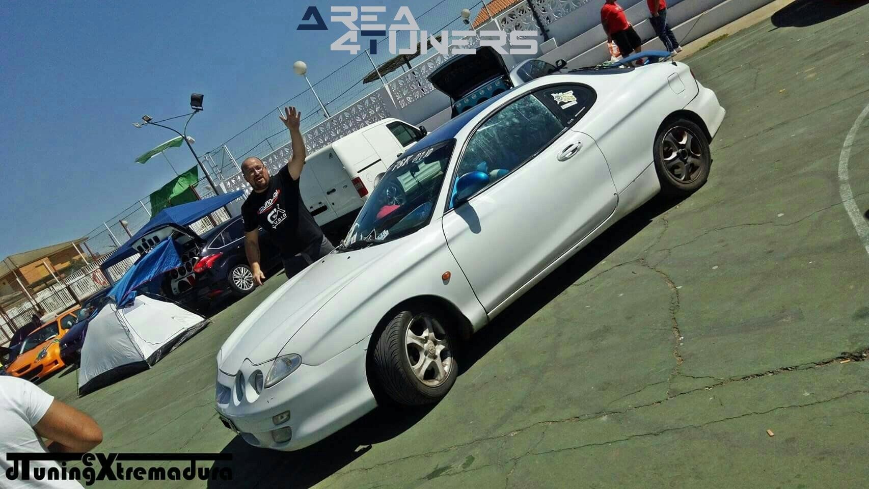 6ª Concentración Tuning Campillo De LLerena
Imagen del reportaje revista Tuning Area4tuners.es, concentración de coches Tuning del año 2017 en Campillo Llerena, Badajoz, España